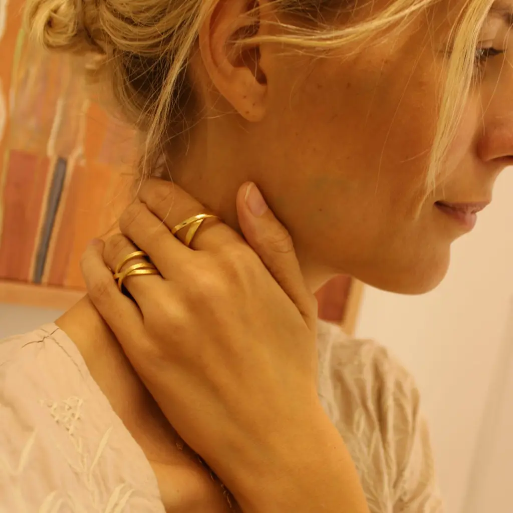 Intertwined Movement Ring - Gold Edition
